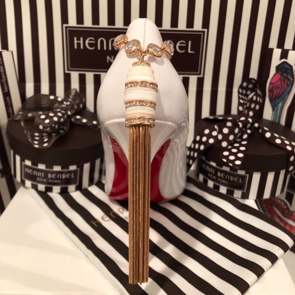 HENRI BENDEL TASSEL NECKLACE